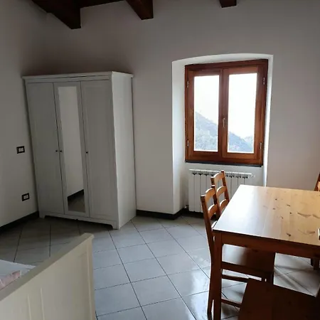 Sciacchetra' Apartamento *